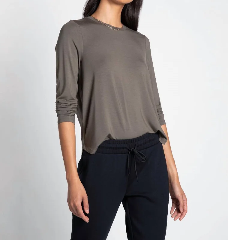 Stassia Top In Olive Vine