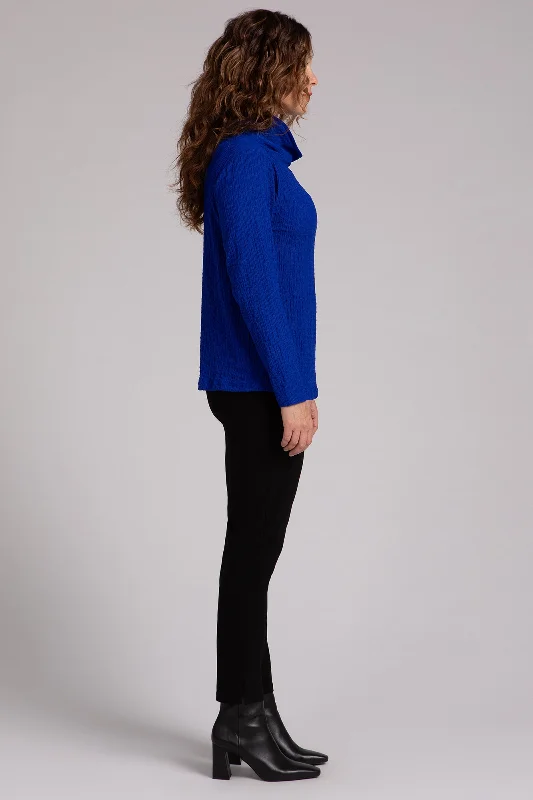 Popcorn Waffle Funnel Neck Top | Lapis