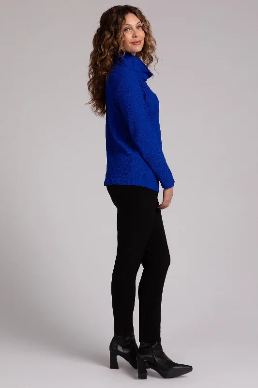 Popcorn Waffle Funnel Neck Top | Lapis