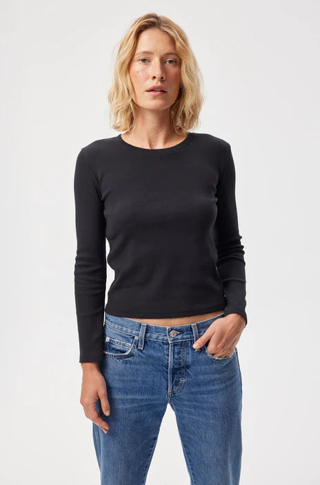 AMO Slim Rib Tee Black