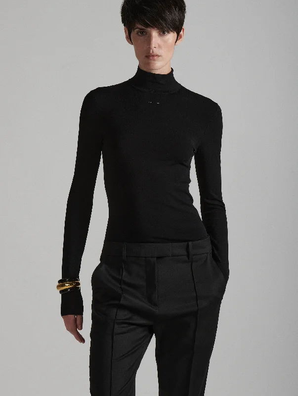 Black second-skin sweater