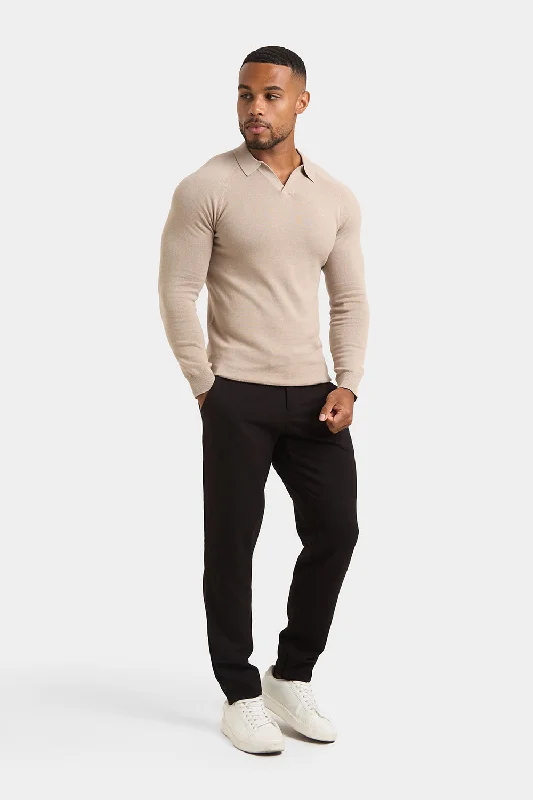 Buttonless Open Collar Knitted Polo Shirt in Neutral