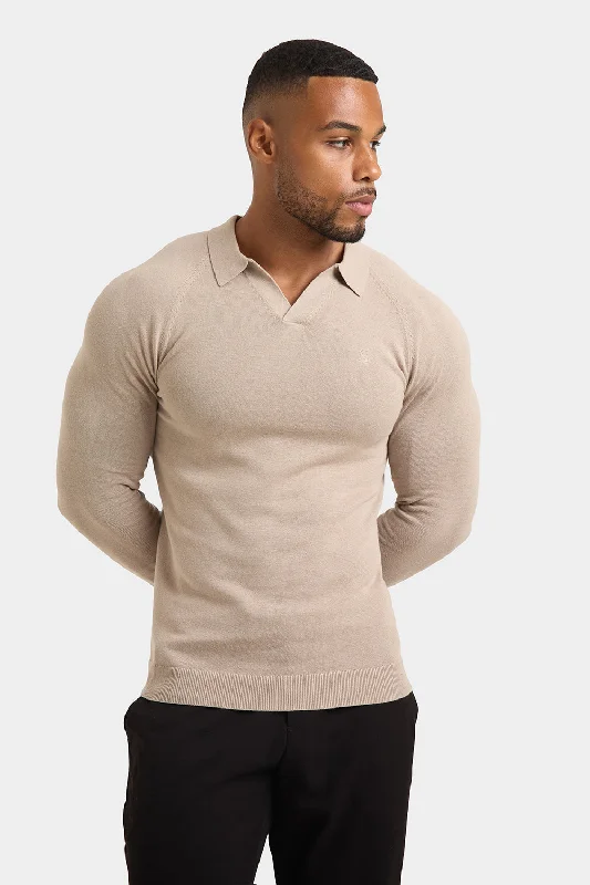 Buttonless Open Collar Knitted Polo Shirt in Neutral