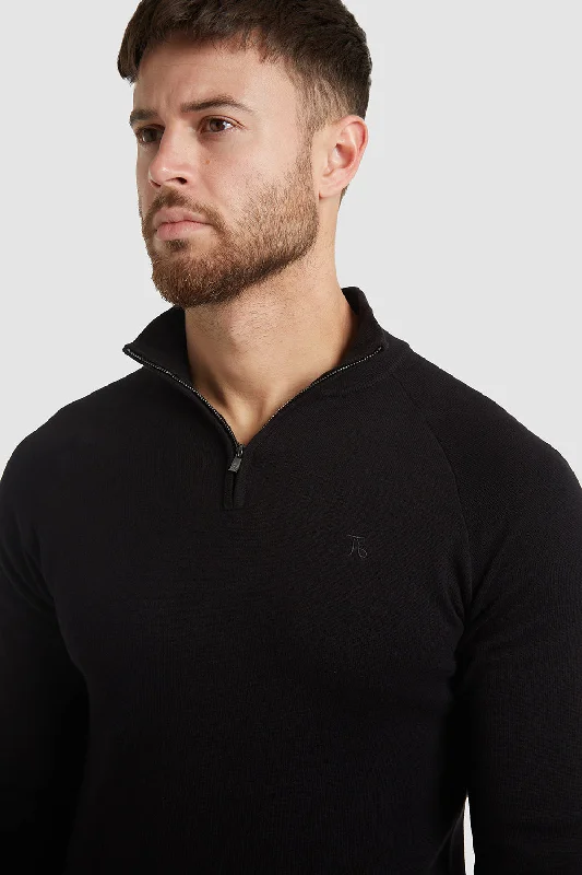 Half Zip Neck in Black